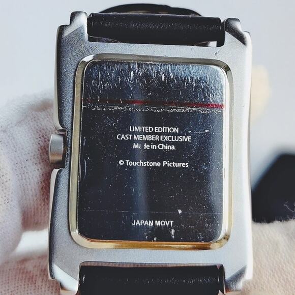 Disney Nightmare Before Christmas Watch Coffin Box CME LE - Picture 6 of 9